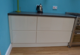 all drawer units maximises ease of access to cutlery, crockery and food storage